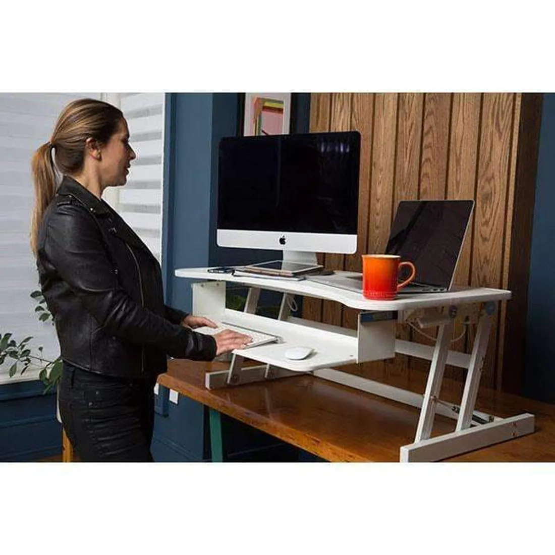 Lorell/Rocelco DADR Deluxe Height-Adjustable Desk Riser