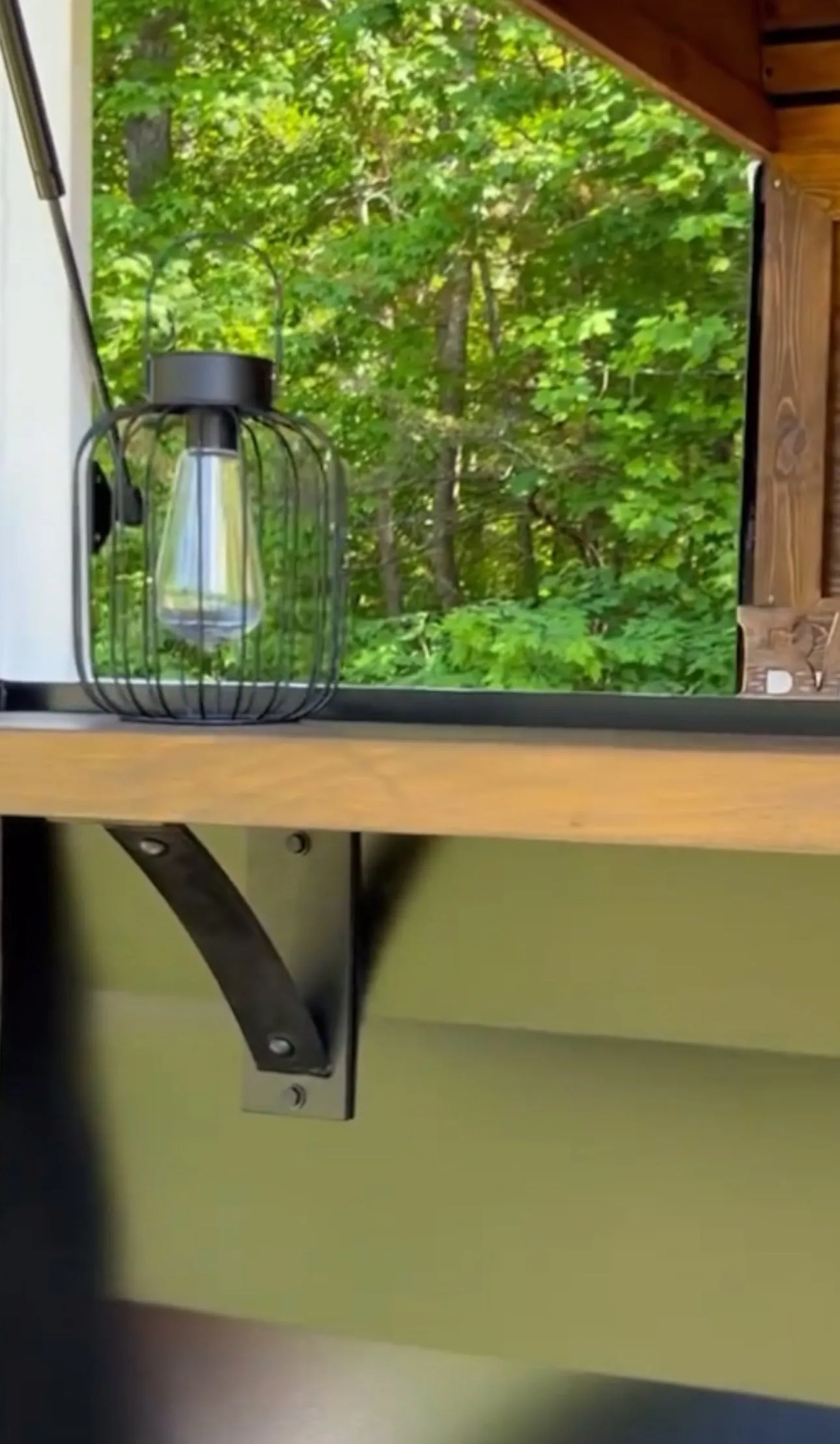 The Cortland Pantry Shelf Support